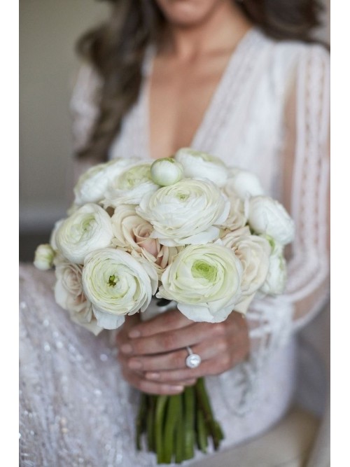 Помогаем выбирать свадебные букеты роз: Полезные фишки